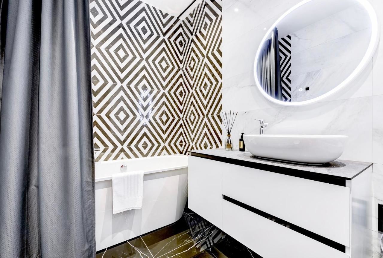 Апартаменты Vilnius Apartments & Suites – Old Town Вильнюс