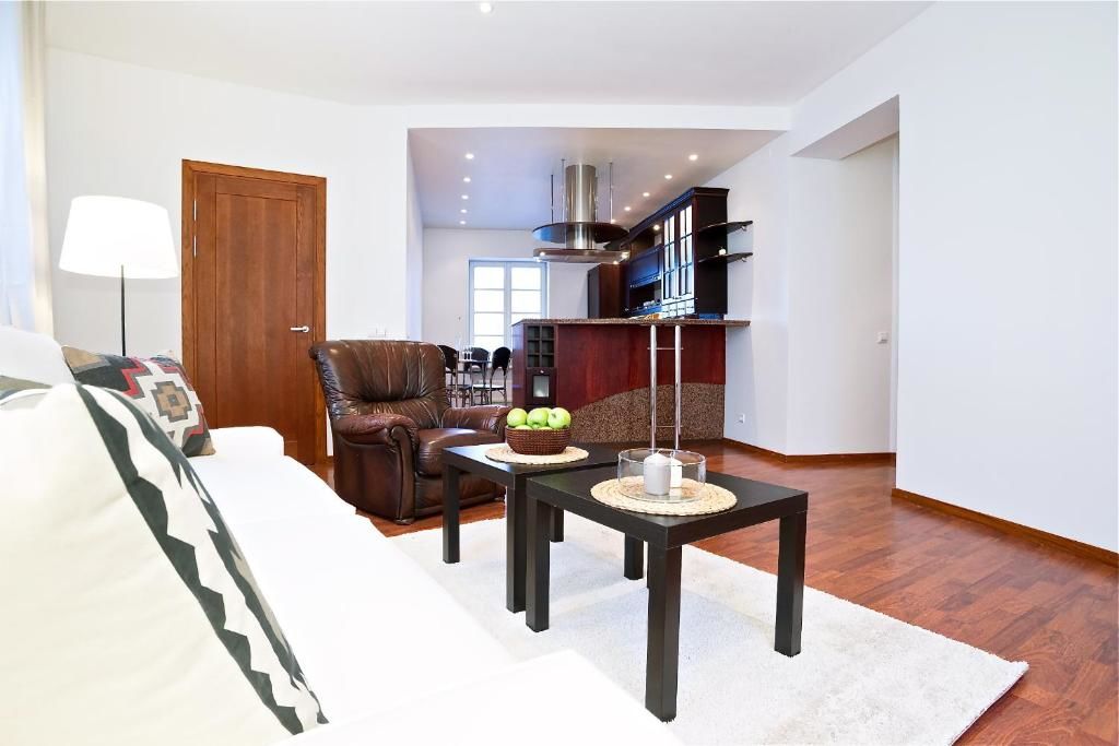 Апартаменты Vilnius Apartments & Suites – Old Town Вильнюс