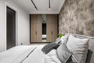 Апартаменты Vilnius Apartments & Suites – Old Town Вильнюс Роскошные апартаменты с видом на Ратушную площадь - Didzioji, 20-2